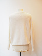 Charger l'image dans la galerie, Pull blanc